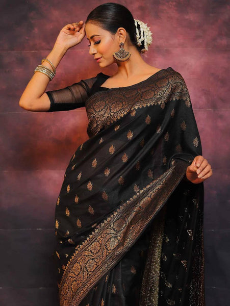 Reach Pallu Jacquard Saree For Women