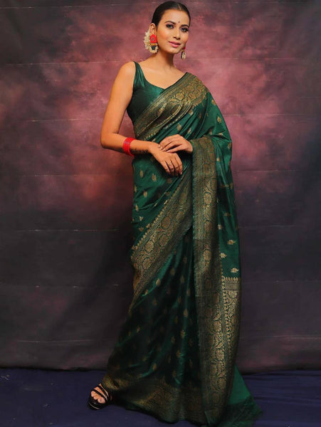 Reach Pallu Jacquard Saree For Women