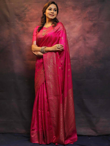 Reach Pallu Jacquard Saree For Women