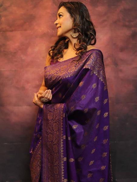 Reach Pallu Jacquard Saree For Women