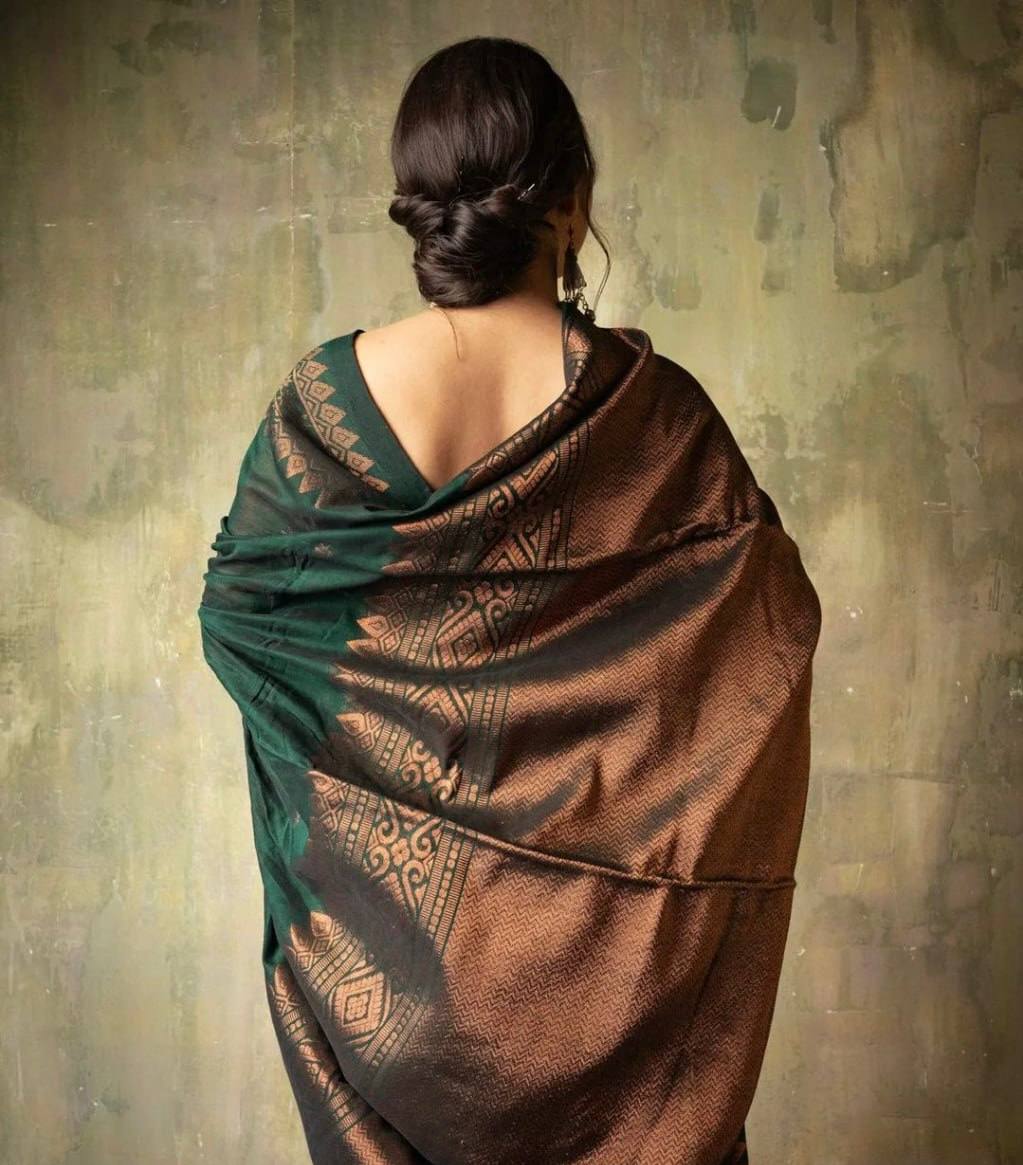 Reach Pallu Jacquard Saree For Women