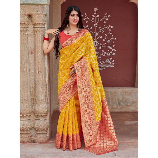 Reach Pallu Jacquard Saree For Women