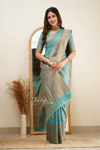 Reach Pallu Jacquard Saree For Women