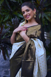 Reach Pallu Jacquard Saree For Women