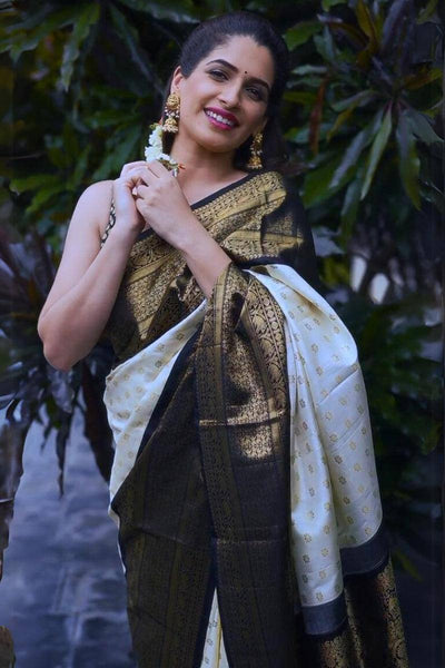 Reach Pallu Jacquard Saree For Women