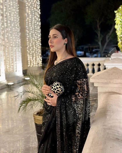 Latest Trending Net Embroidered Saree with Blouse