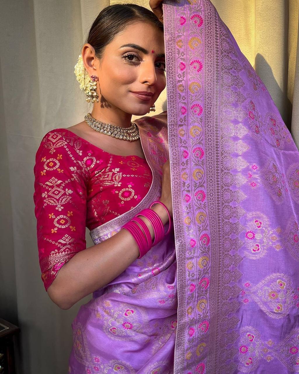 Beautiful Banarasi Copper Zari Weaving Soft Semi Silk Saree With Attractive Blouse Piece