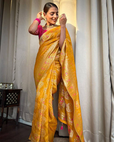 Beautiful Banarasi Copper Zari Weaving Soft Semi Silk Saree With Attractive Blouse Piece