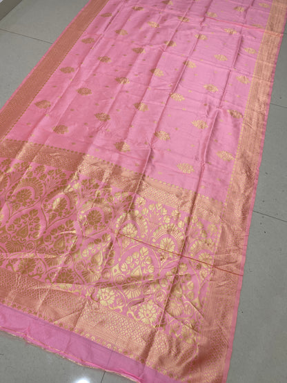 Latest Soft Silk Saree For Wedding With Un-Stitched Blouse