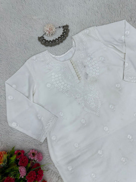 Beautiful Designer ChikanKari Kurta Pent Set