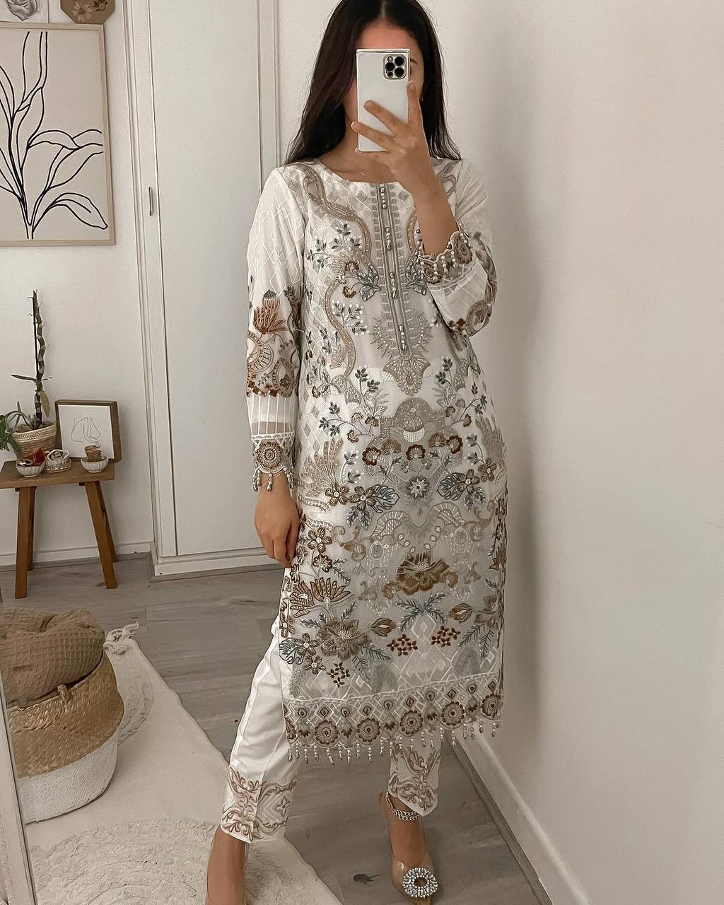 White Color Party Wear Georgette Multi Embroidered Work Salwar Suit