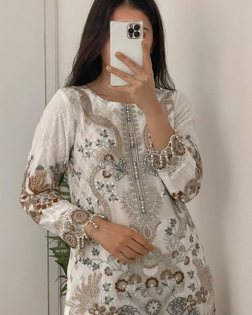 White Color Party Wear Georgette Multi Embroidered Work Salwar Suit