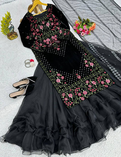 Amazing Black Color Viscos Velvet Sequence Thread Work Indo Western