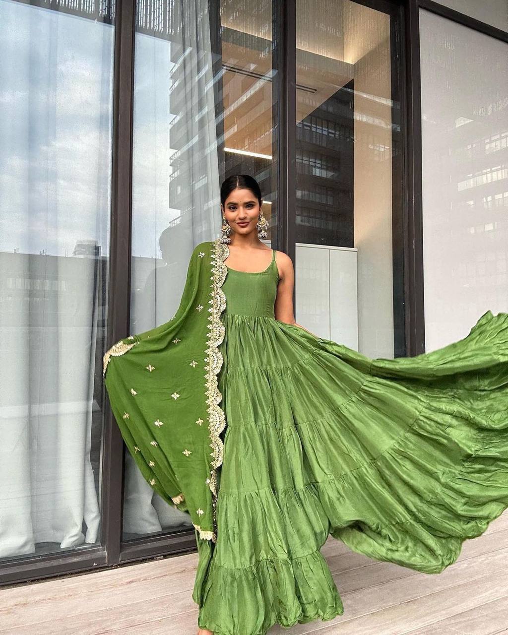 Party Wear Ready Made Anarkali Gown Dupatta Set For Women