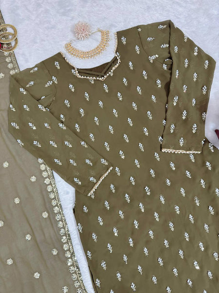 Pretty Georgette Rivet Moti Thread Work Ready Made Salwar Suit