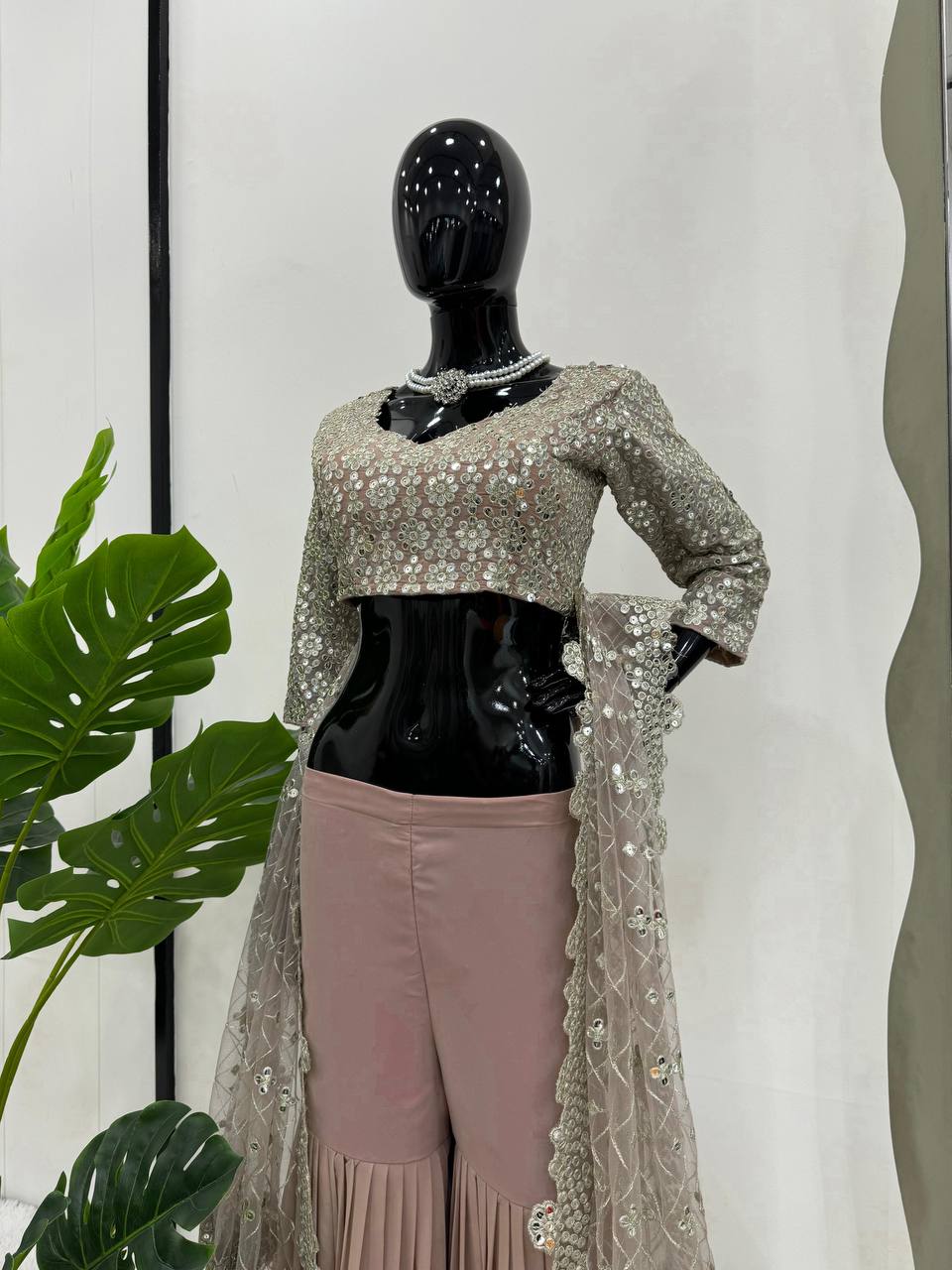 English Color Georgette Sequence Thread Work Indo Western Suit
