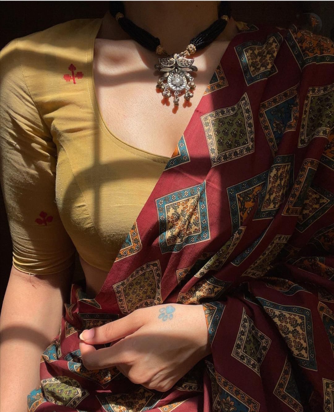 Printed Cotton Linen Saree Blouse