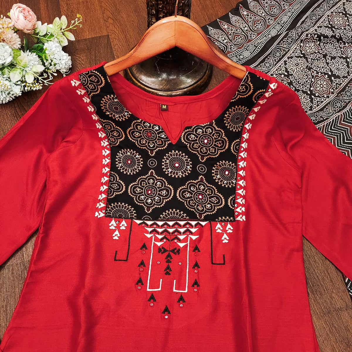 Dazzling Rayon Printed Mirror Work Ready Made Salwar Suit