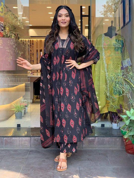 Awesome Black Color Cotton Printed Embroidery Work Salwar Suit