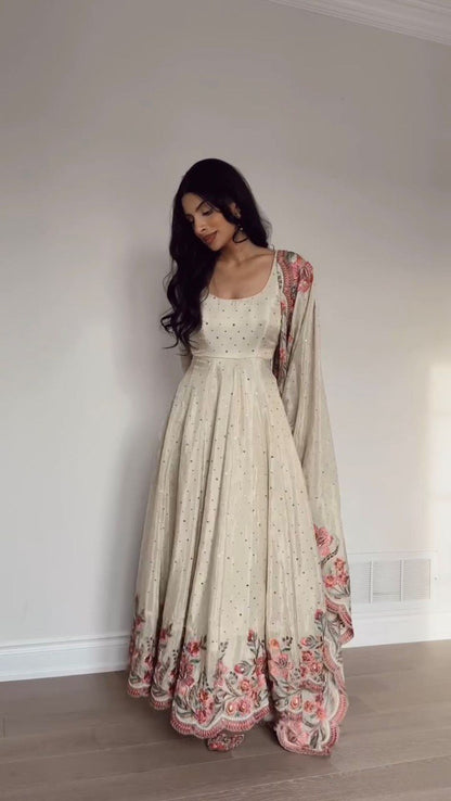 White Color Chinon Silk Top Pent Dupatta