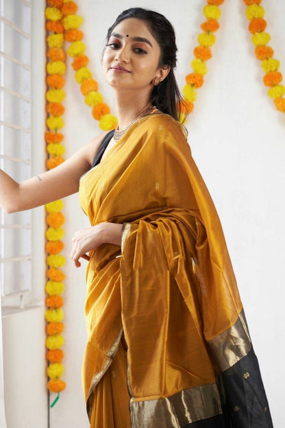 Elegant Soft Linen Slub Saree with Rich Jacquard Weave & Contrast Border Blouse