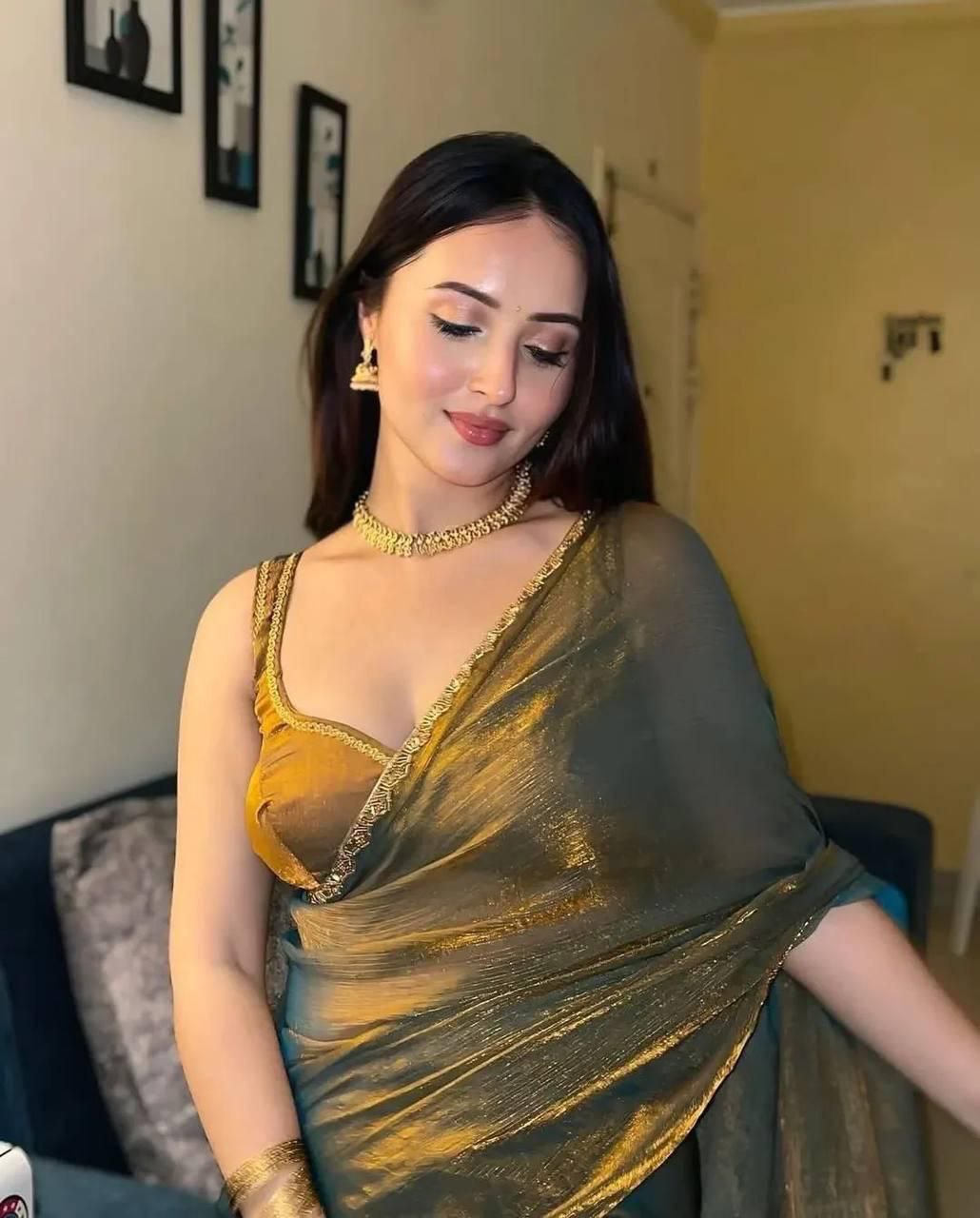 Latest Chiffon Shimmer Cut Dana Hand Work Saree Blouse