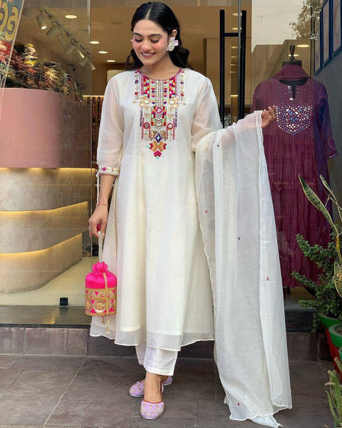 Chanderi Mirror Embroidered Salwar Suit