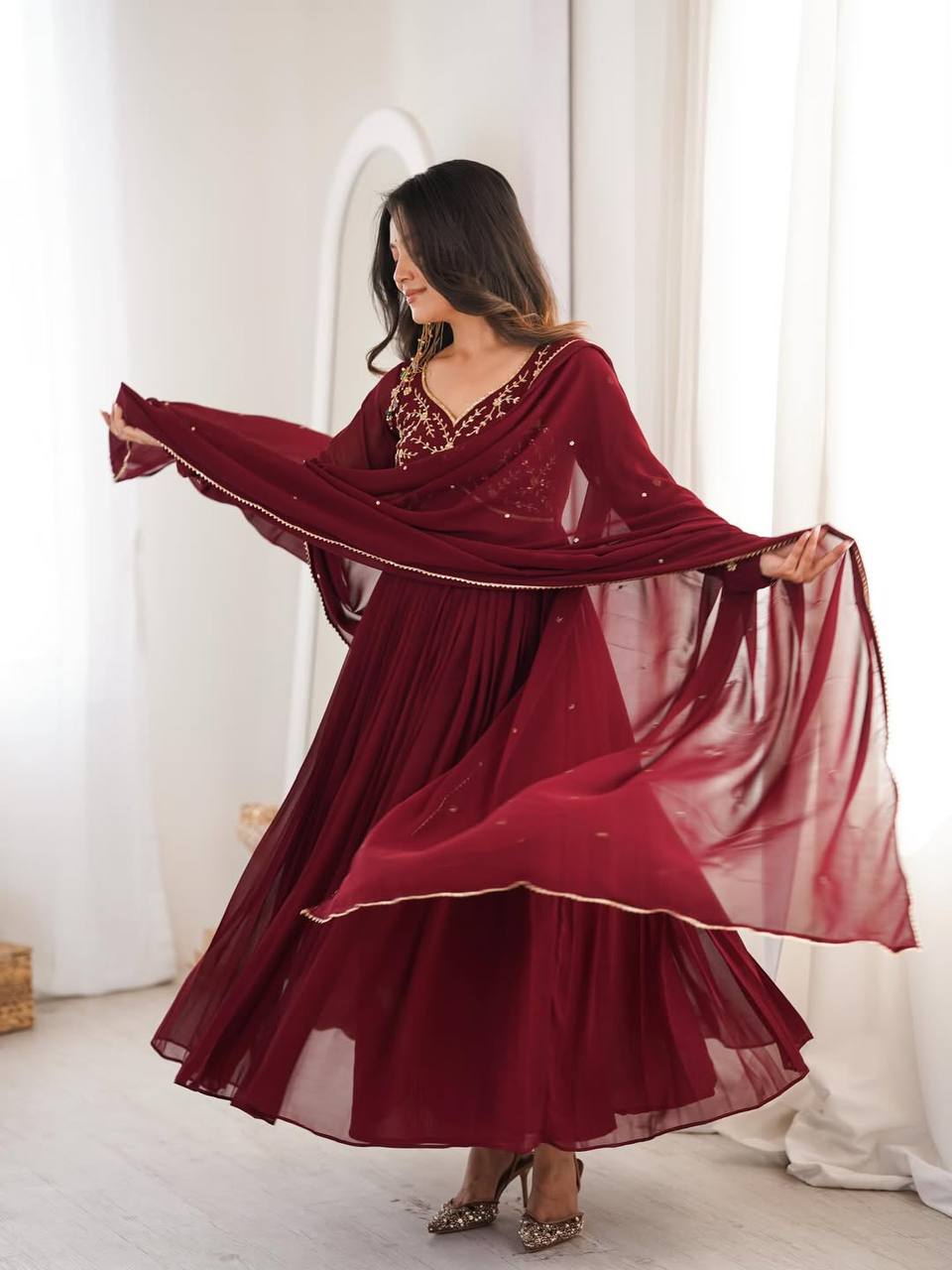 Elegant Faux Georgette Gown Set with Hand-Crafted Beading