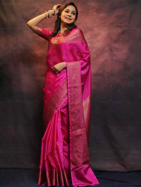 Reach Pallu Jacquard Saree For Women