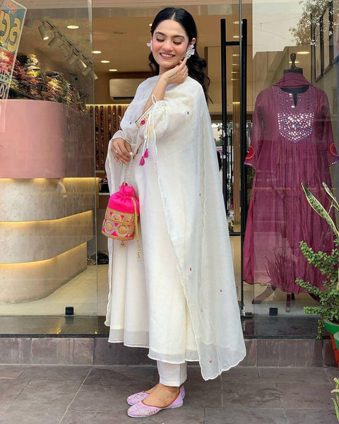 Chanderi Mirror Embroidered Salwar Suit