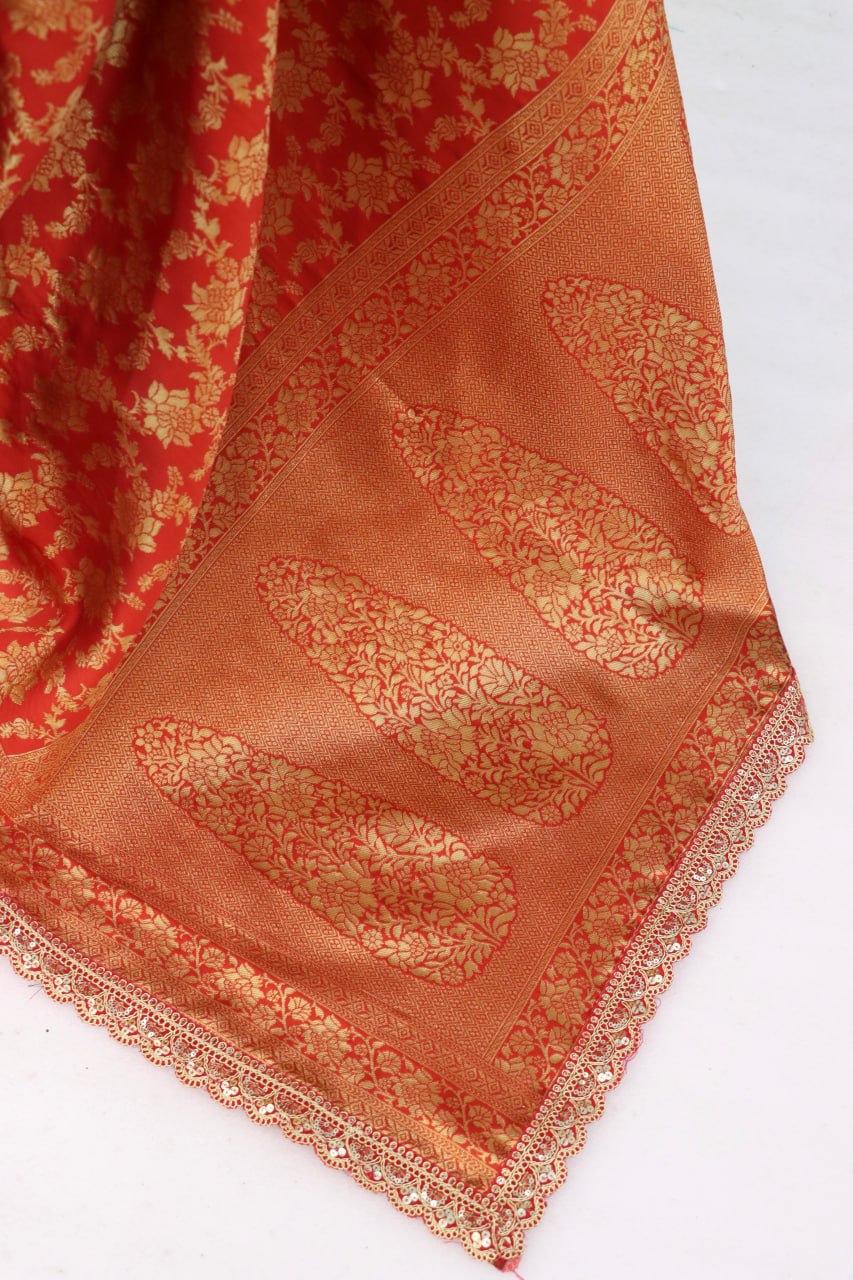 Kanjeevaram Silk Saree With Blouse Piece