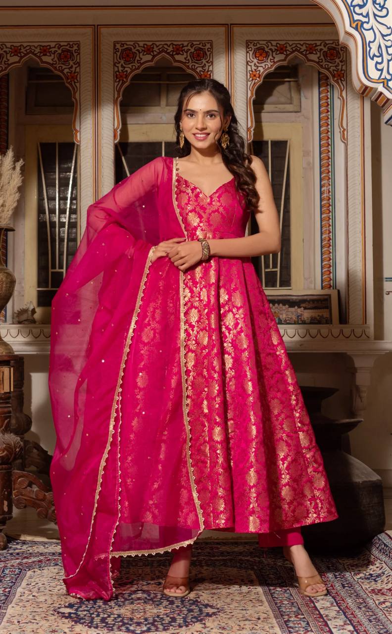 Rani Cclor Jacquard Anarkali Gown Dupatta Bottom Set