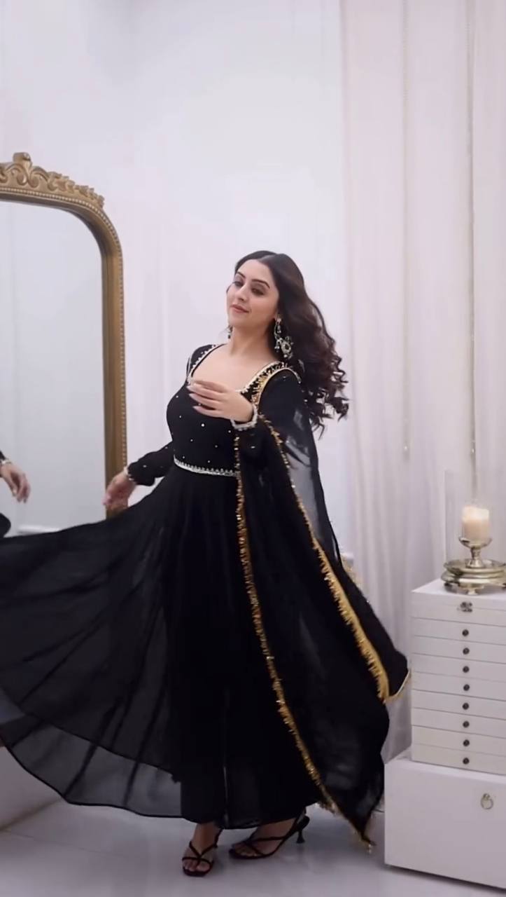 Black Color Anarkali Suit
