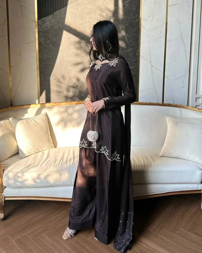 Heavy Natural Crepe Embroidered Farshi Salwar Suit