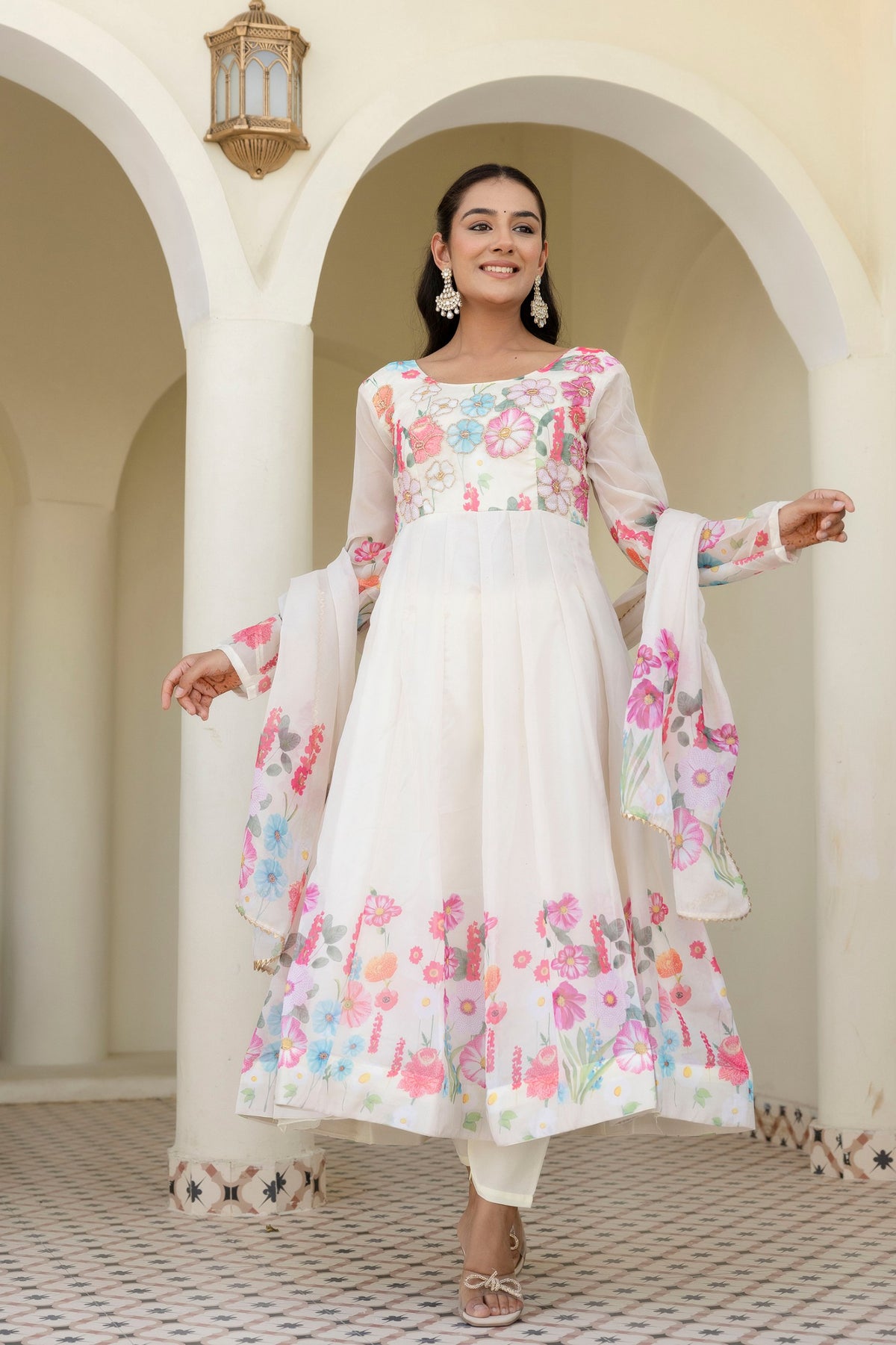 White Color Organza Silk Digital Printed Top Pent Dupatta