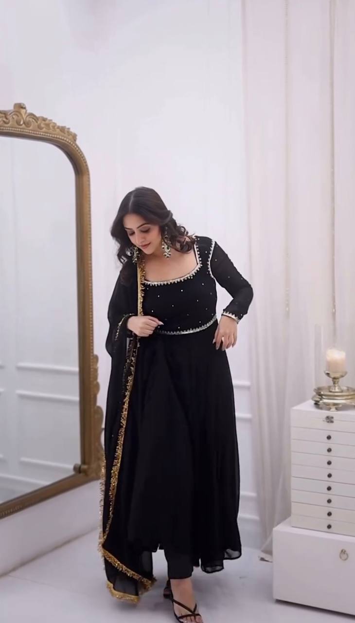 Black Color Anarkali Suit