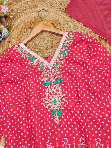 Bandhani Print Chinon Salwar Kameez Set