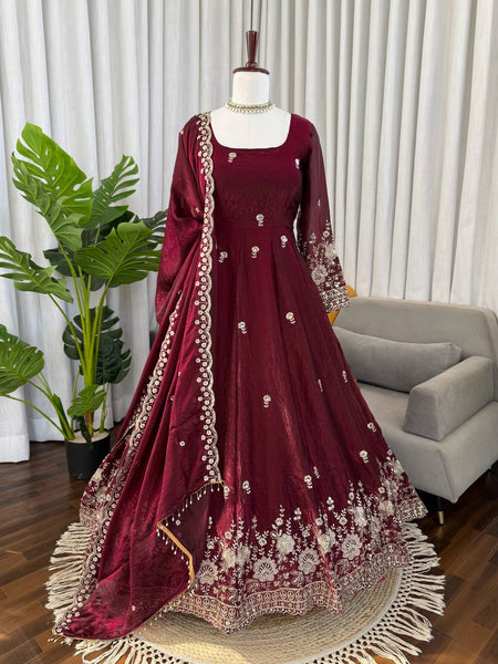Exquisite Fendy Silk Anarkali Suit Set
