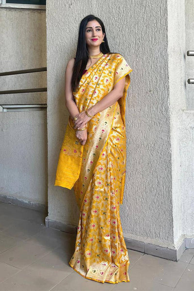 Soft Lichi Silk Saree with Rich Jacquard Work