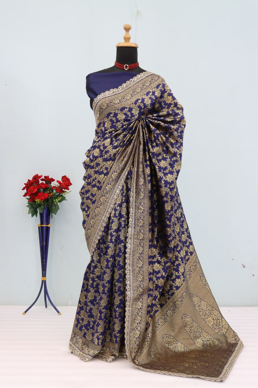 Kanjeevaram Silk Saree With Blouse Piece