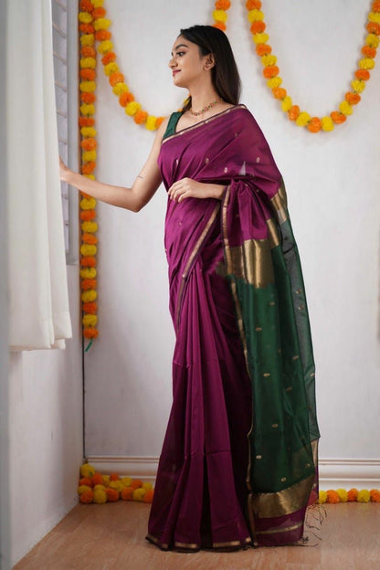 Elegant Soft Linen Slub Saree with Rich Jacquard Weave & Contrast Border Blouse