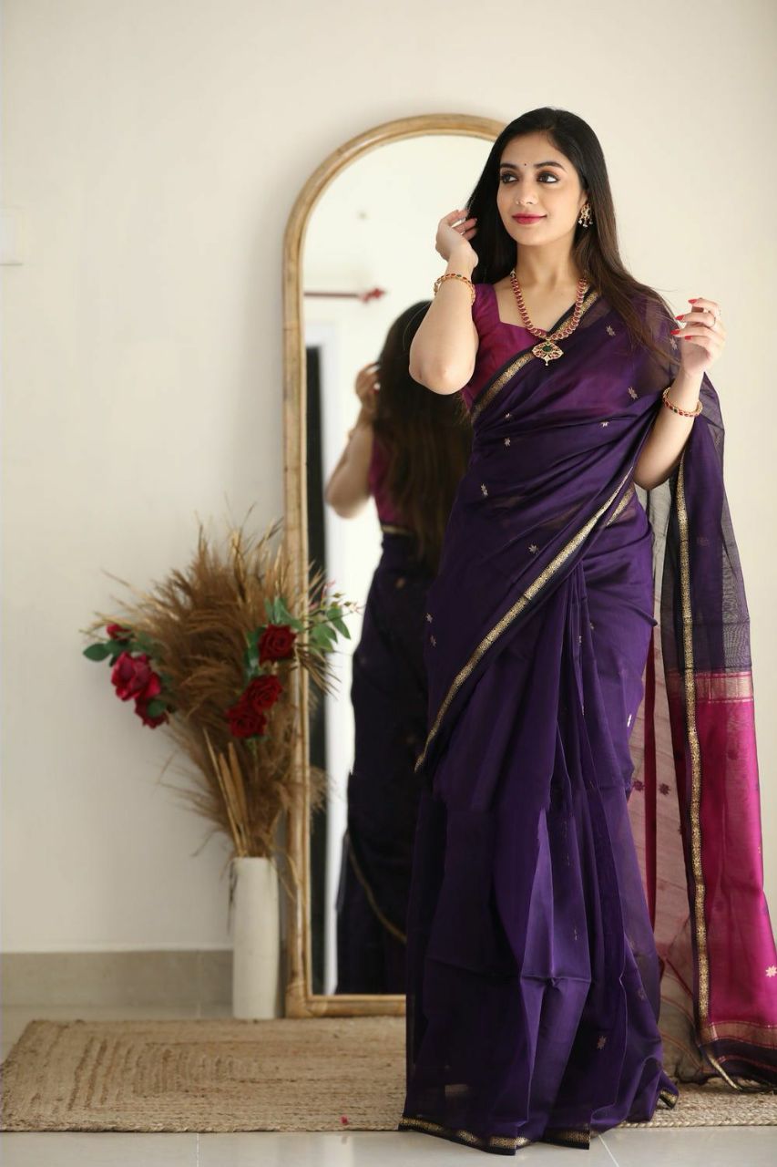 Elegant Soft Linen Slub Saree with Rich Jacquard Weave & Contrast Border Blouse