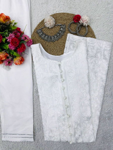 Attractive Embroidered White Georgette Chain-Stitch Kurti With Pent