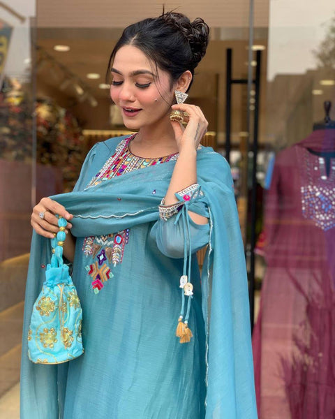 Chanderi Mirror Embroidered Salwar Suit