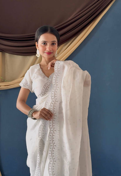 Latest Cream Diamond Crunchy Saree Blouse