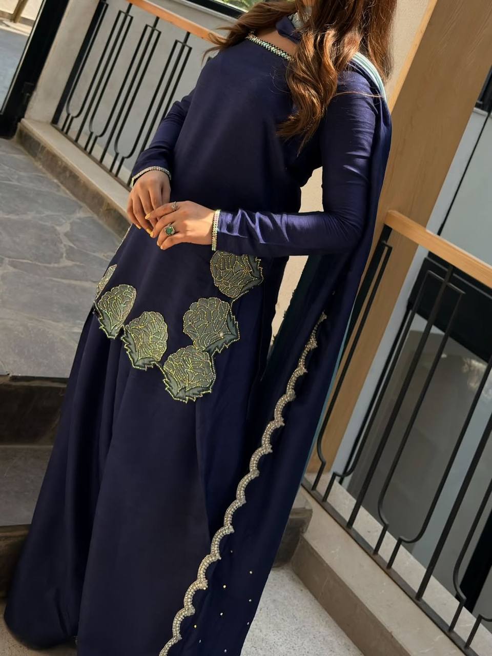 Heavy Crepe Silk Embroidered Farshi Salwar Suit Set