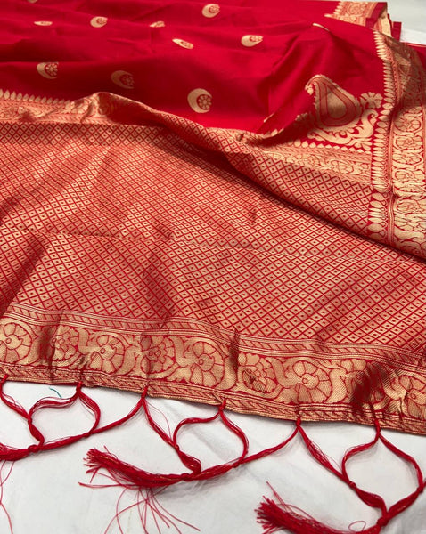 Red Color Lichi Silk Jacquard Work Weding Wear Saree Blouse