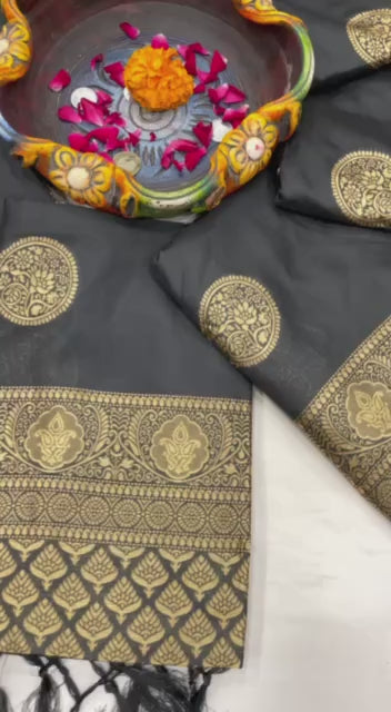 Reach Pallu Jacquard Saree For Women