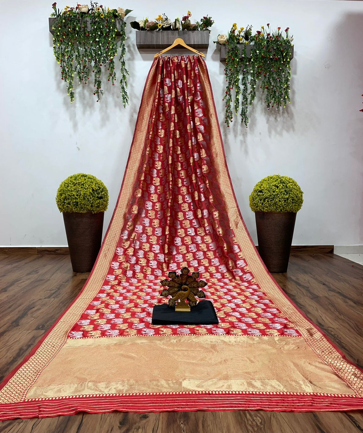 Red Color Lichi Silk Designer Saree Blouse For Women