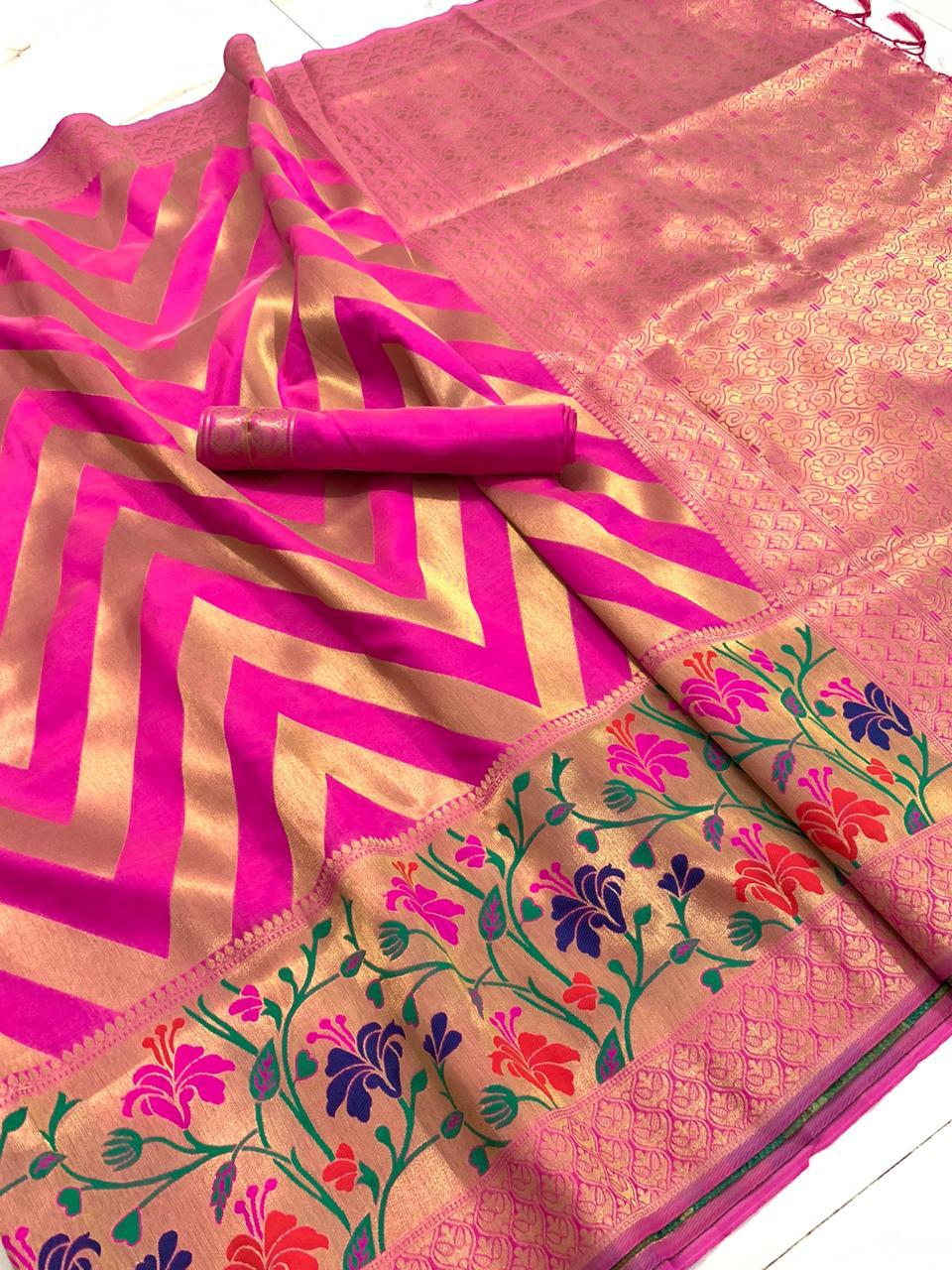 Opulent Magenta Color Wedding Wear Banarasi Silk All Over Jacquard Work Rich Pallu Saree Blouse